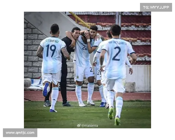 阿根廷世预赛莫利纳与奥塔门迪联手打造坚固右路防线